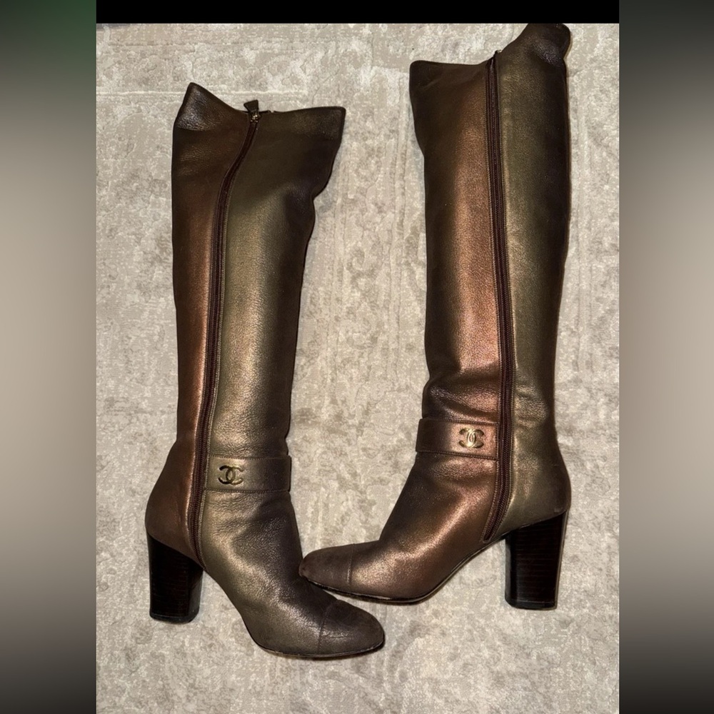 AUTHENTIC Chanel Boots, Brown Bronze Gold CC Logo Cap Toe Zipper Metallic, 38